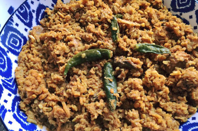 মুরগি দিয়ে মুগডাল ভুনা