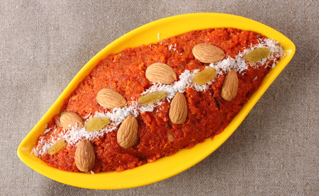 গাজর ও নারকেলের হালুয়া