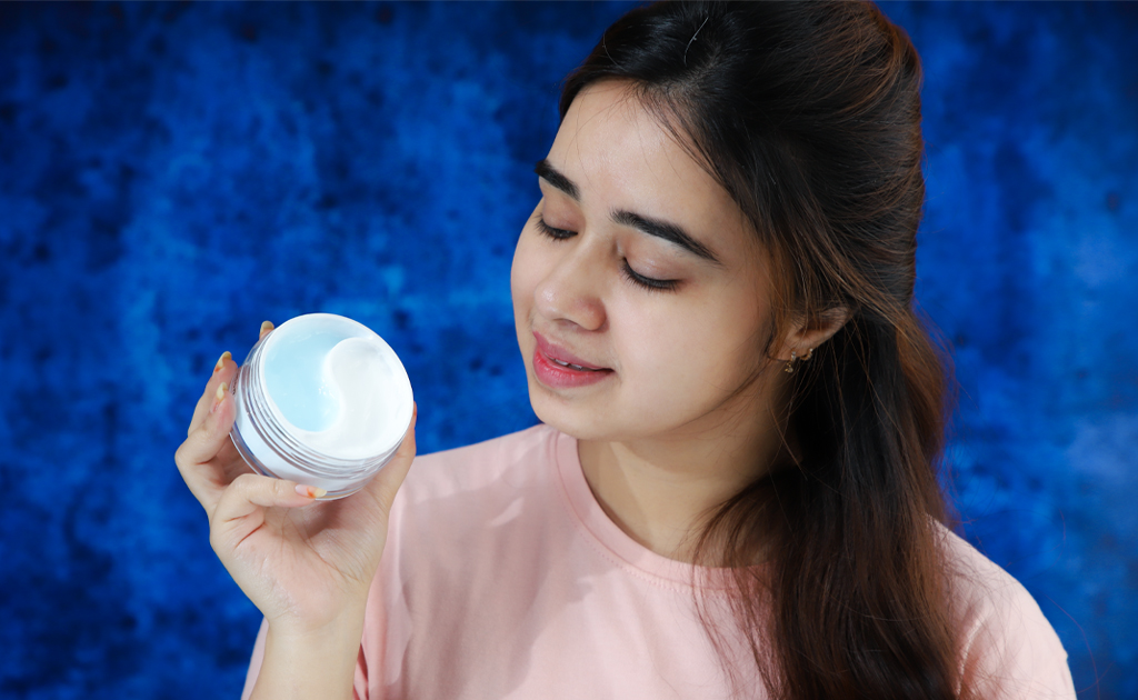 কম্বিনেশন স্কিনের টোটাল কেয়ার হবে একটি ময়েশ্চারাইজার দিয়েই!