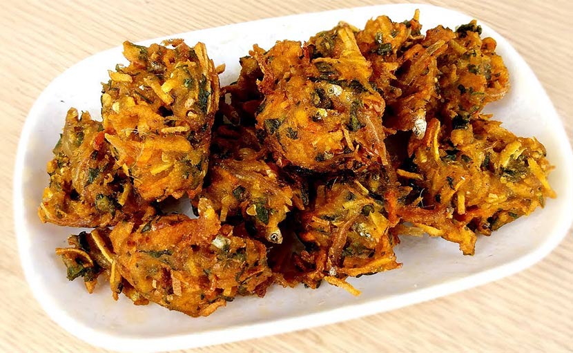 কাচকি মাছের পাকোড়া