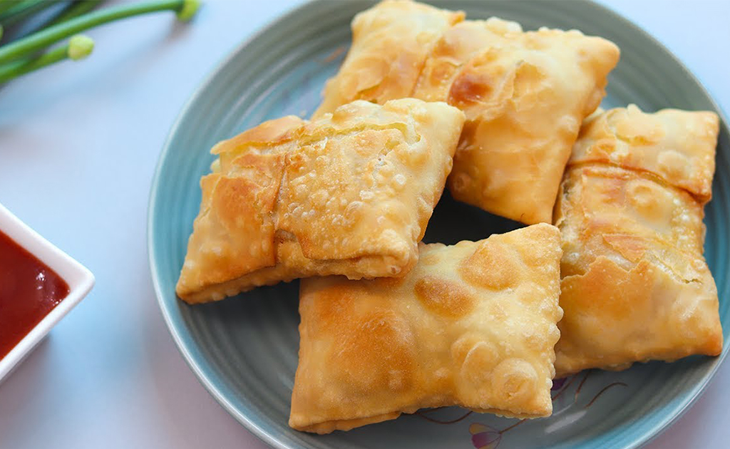 মিনি‬ কিমা মোগলাই পরোটা